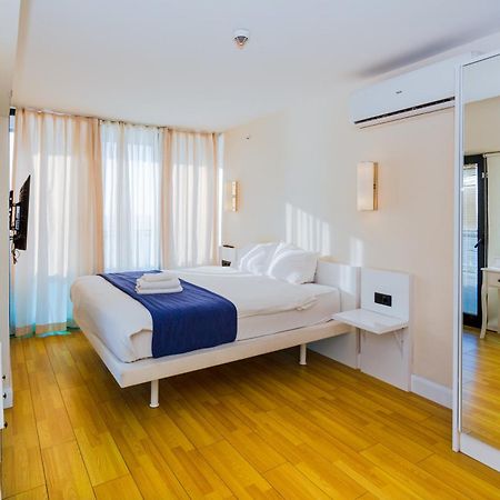 Sea Side Apartments In Orbi City Batumi Exterior photo