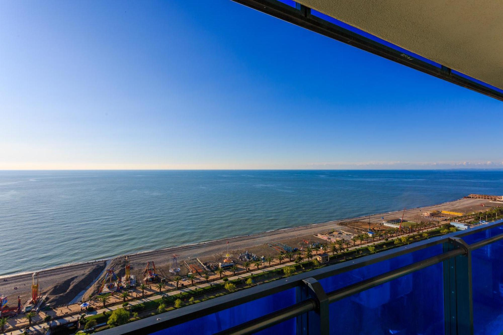 Sea Side Apartments In Orbi City Batumi Exterior photo